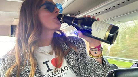 I Love Champagne: Het iconische t-shirt dat iedereen moet hebben